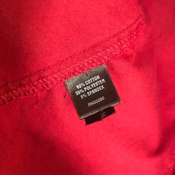 Red Express V-Neck Button Down - Picture 4 of 6